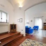 Antico Convento Sorrento فيلة