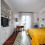 Antico Convento Sorrento فيلة